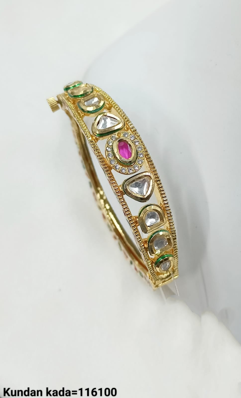 Elegant Pachi Kundan Bracelet with Ruby Accent - lucentemarket